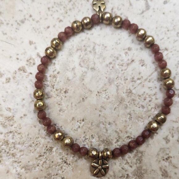 Lucky Brand Set of Three Vintage Bracelets - Picture 7 of 9